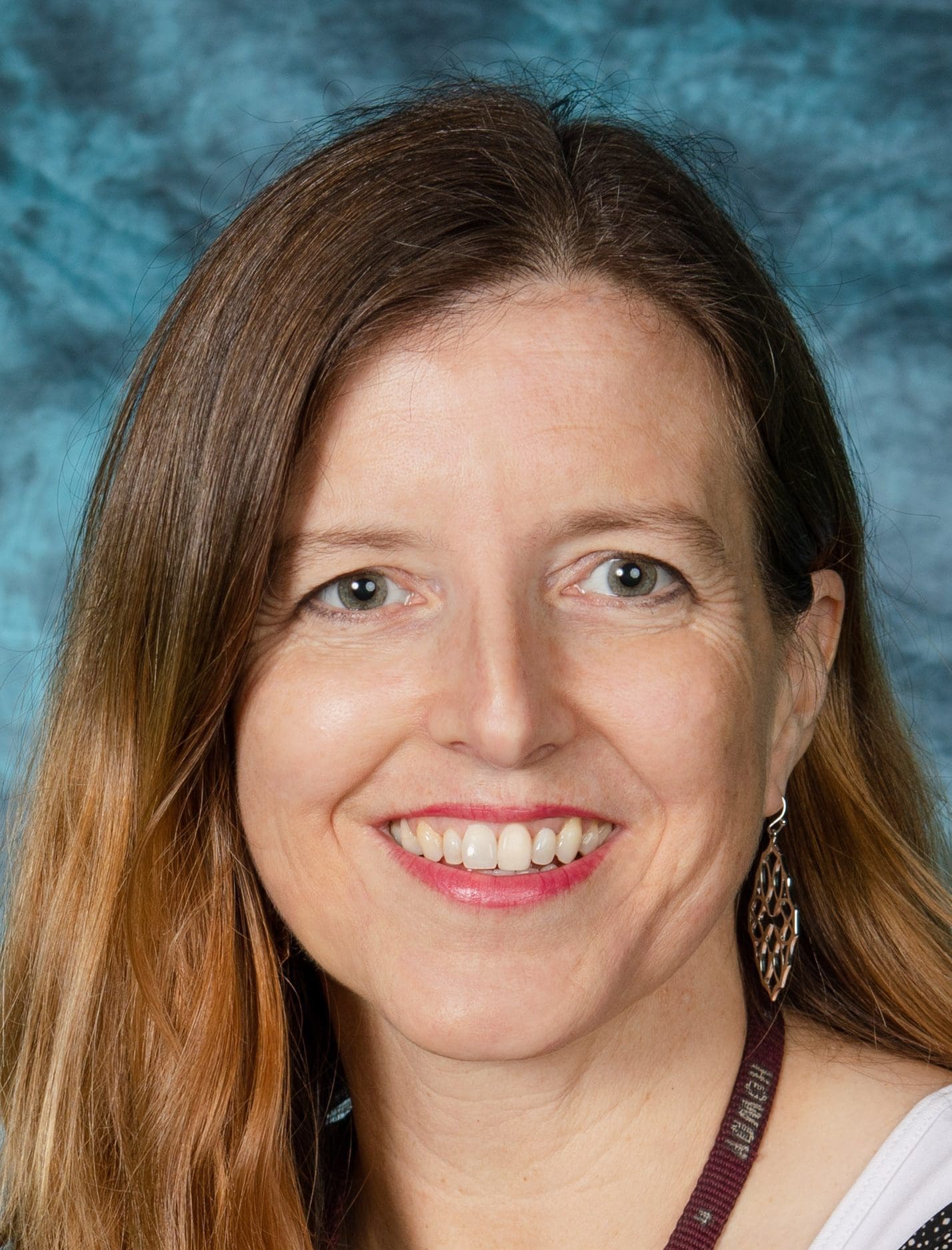 <strong><em><span class="has-inline-color has-medium-gray-color">About the Blogger</span></em></strong>